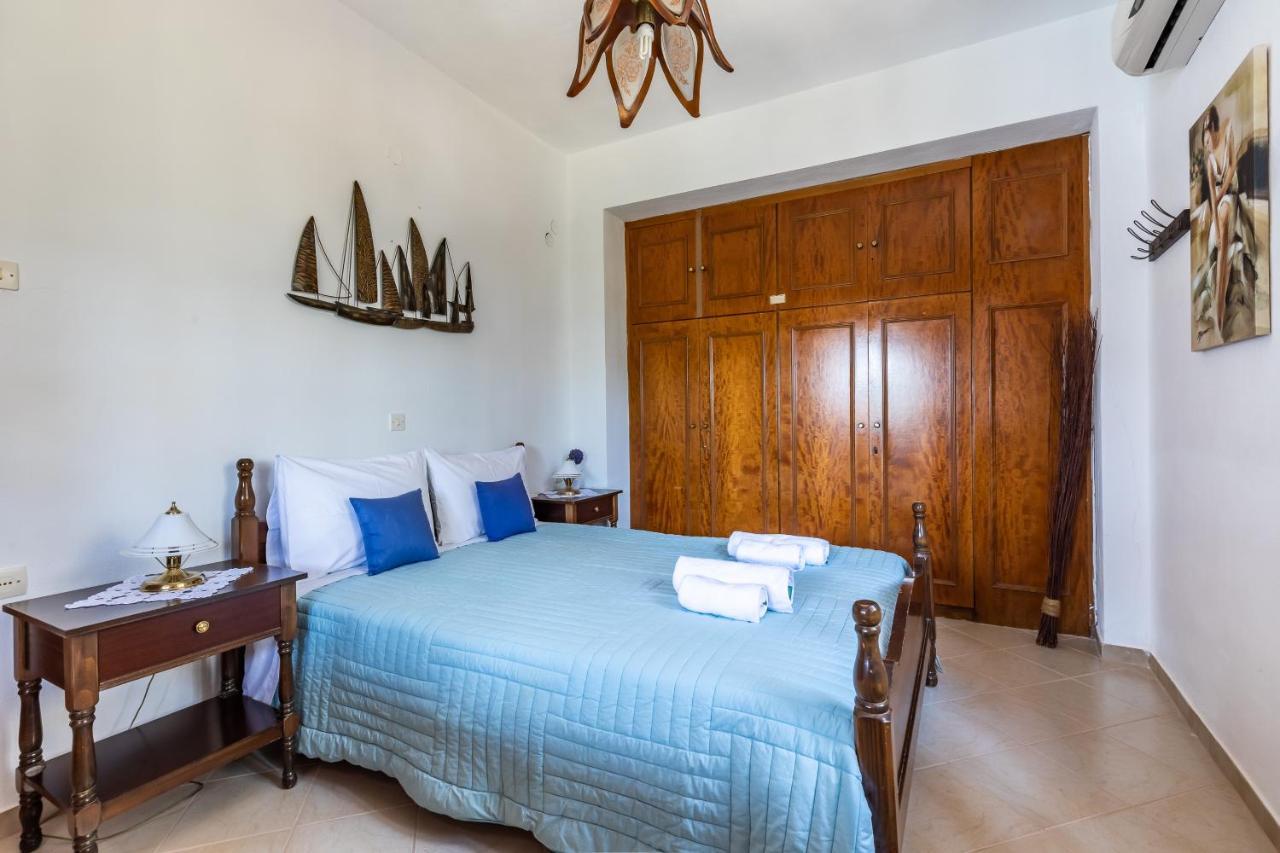 Ourania Apartment Skopelos Exterior foto