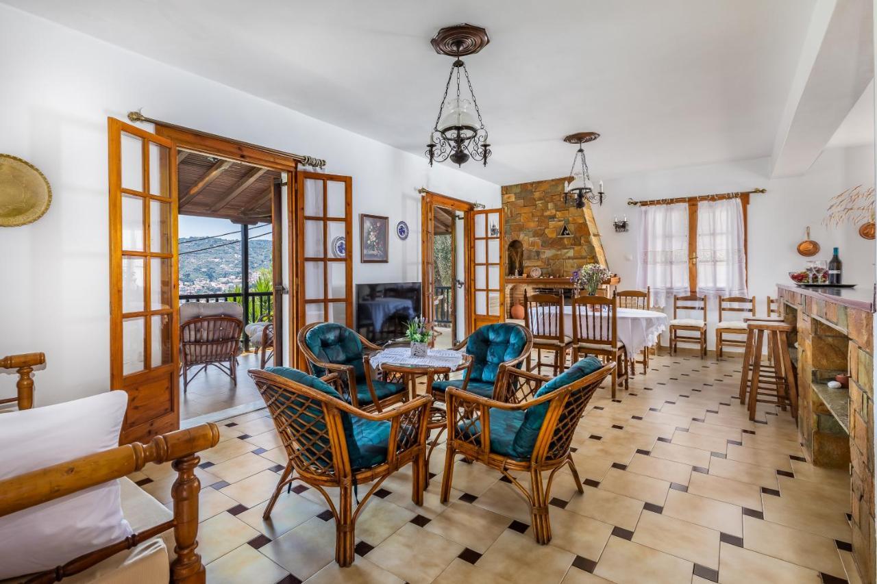 Ourania Apartment Skopelos Exterior foto